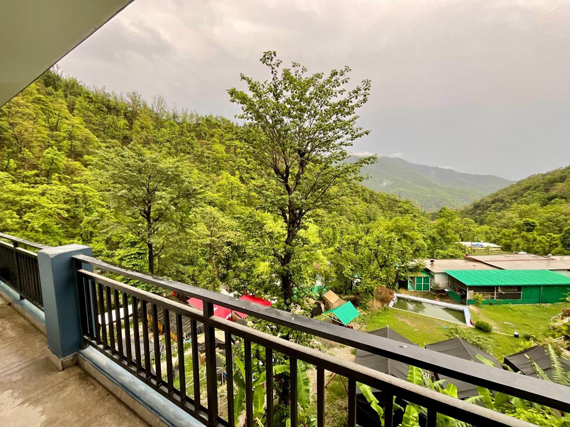 Rudram Aura X One Light Stays Rishikesh Exterior photo