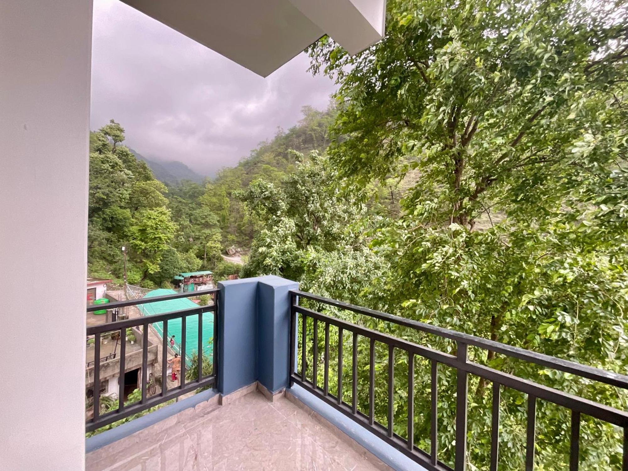Rudram Aura X One Light Stays Rishikesh Exterior photo