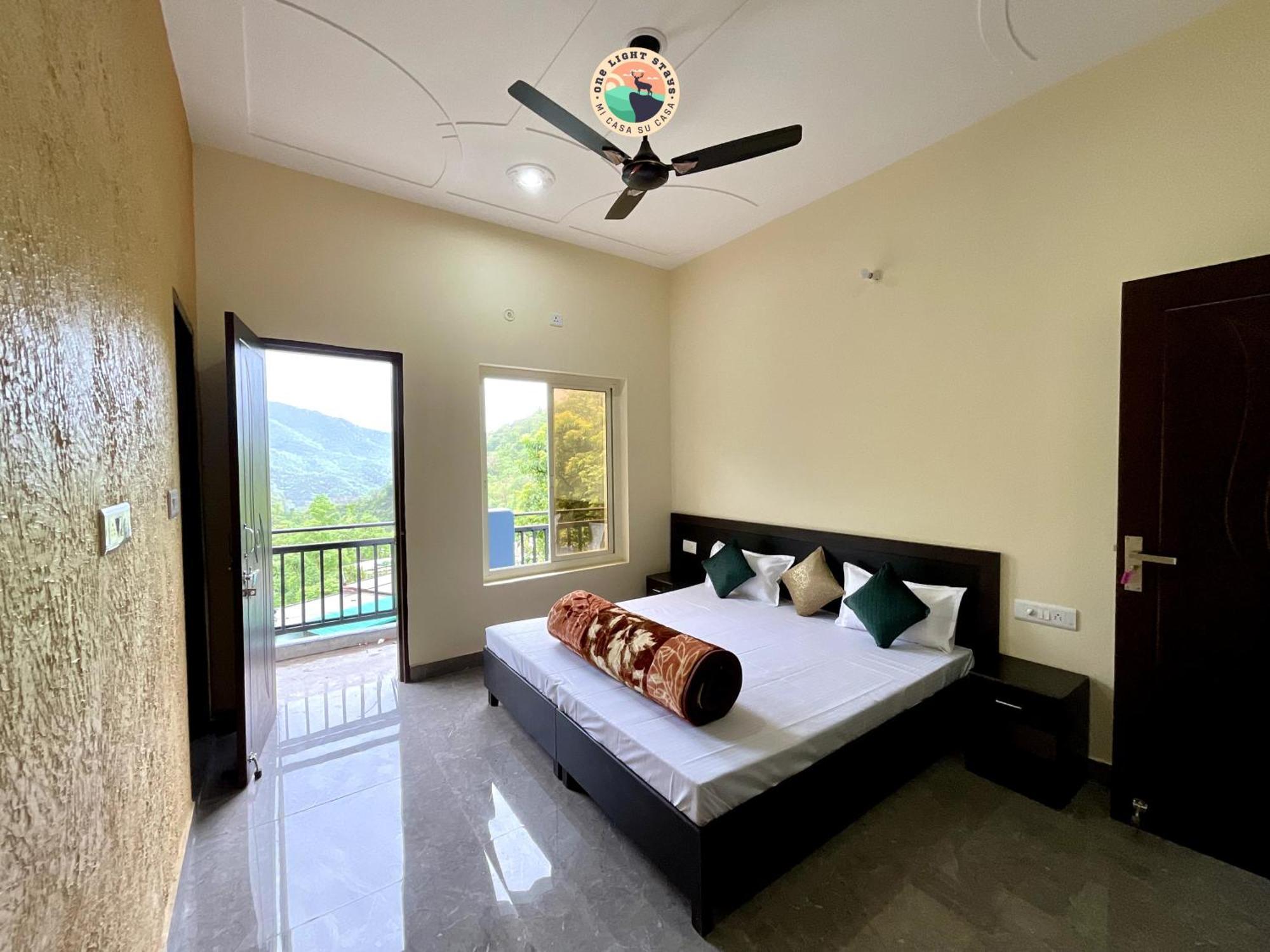 Rudram Aura X One Light Stays Rishikesh Exterior photo